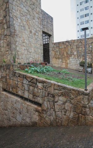 Casa à venda com 510m², 4 quartos e 7 vagasentrada garagem