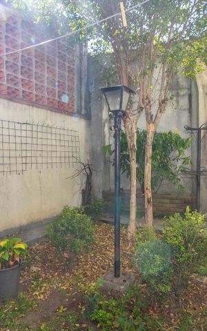Casa à venda com 209m², 3 quartos e 2 vagas Casa à venda com 209m², 3 quartos e 2 vagasEdícula/Quintal