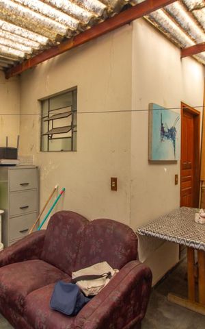 Casa à venda com 209m², 3 quartos e 2 vagas Casa à venda com 209m², 3 quartos e 2 vagasEdícula/Quintal