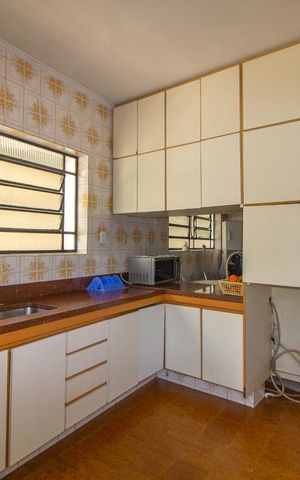 Casa à venda com 209m², 3 quartos e 2 vagas Casa à venda com 209m², 3 quartos e 2 vagasCozinha