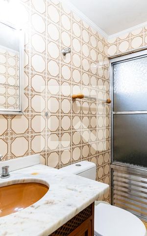 Apartamento à venda com 78m², 2 quartos e 1 vaga Apartamento à venda com 78m², 2 quartos e 1 vagaBanheiro