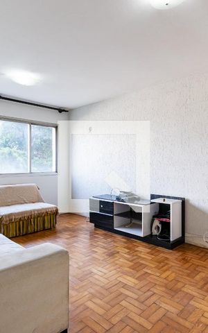 Apartamento à venda com 78m², 2 quartos e 1 vaga Apartamento à venda com 78m², 2 quartos e 1 vagaSala