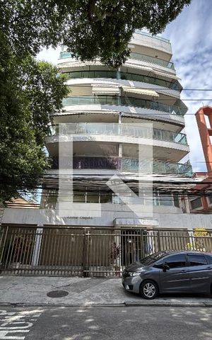 Apartamento à venda com 170m², 3 quartos e 2 vagasFachada e placa