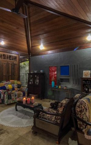 Casa de condomínio à venda com 250m², 4 quartos e 3 vagas Casa de condomínio à venda com 250m², 4 quartos e 3 vagasSala
