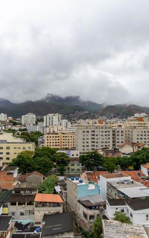 Apartamento para alugar com 76m², 2 quartos e 1 vaga Apartamento para alugar com 76m², 2 quartos e 1 vagaVista da Varanda da Sala