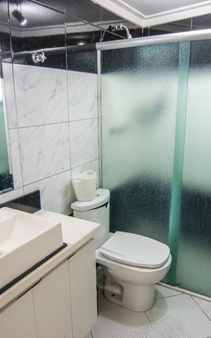 Apartamento à venda com 110m², 3 quartos e 2 vagas Apartamento à venda com 110m², 3 quartos e 2 vagasBanheiro