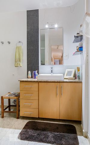 Apartamento à venda com 125m², 3 quartos e 1 vaga Apartamento à venda com 125m², 3 quartos e 1 vagaBanheiro