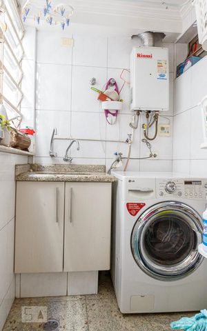 Apartamento à venda com 125m², 3 quartos e 1 vaga Apartamento à venda com 125m², 3 quartos e 1 vagaÁrea de Serviço
