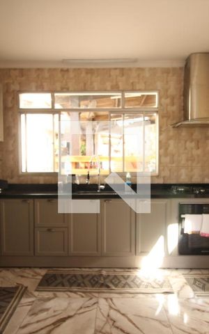 Casa à venda com 511m², 3 quartos e 7 vagasCozinha