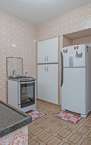 Casa à venda com 198m², 7 quartos e 4 vagas Casa à venda com 198m², 7 quartos e 4 vagasCozinha