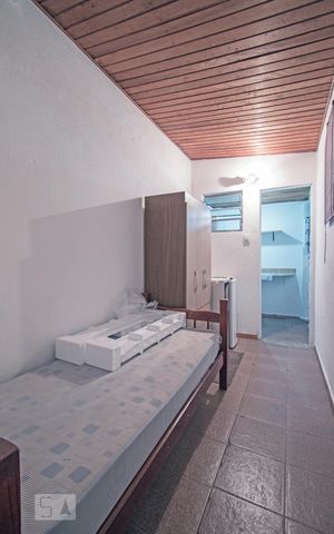 Casa à venda com 198m², 7 quartos e 4 vagas Casa à venda com 198m², 7 quartos e 4 vagasQuarto do Apto Anexo 1