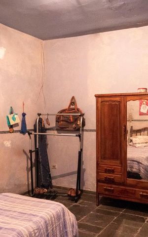 Casa à venda com 275m², 3 quartos e 2 vagasQuarto 3