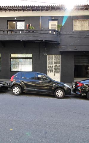 Apartamento para alugar com 70m², 2 quartos e sem vagaFachada