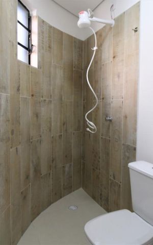 Apartamento para alugar com 70m², 2 quartos e sem vagaBanheiro da suíte 2