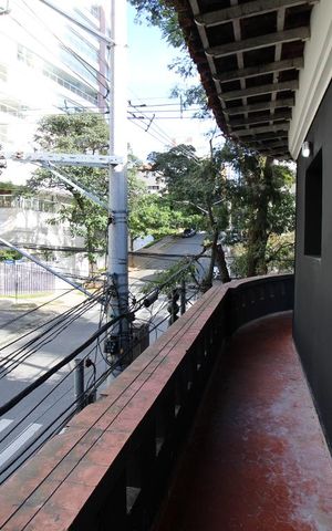 Apartamento para alugar com 70m², 2 quartos e sem vagaSacada
