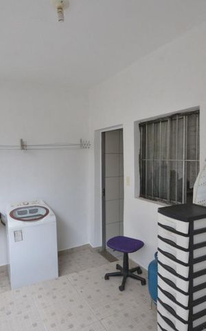 Casa à venda com 130m², 2 quartos e 1 vaga Casa à venda com 130m², 2 quartos e 1 vagaÁrea de serviço