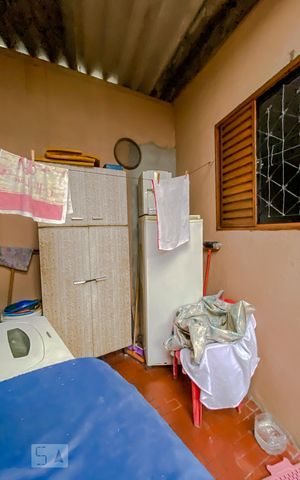 Casa à venda com 220m², 3 quartos e 2 vagasLavanderia