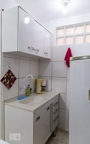 Studio à venda com 25m², 1 quarto e sem vaga Studio à venda com 25m², 1 quarto e sem vagaCozinha