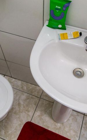 Studio à venda com 25m², 1 quarto e sem vaga Studio à venda com 25m², 1 quarto e sem vagaBanheiro - Detalhe