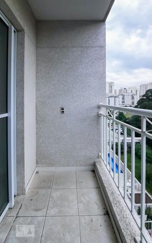 Apartamento para alugar com 52m², 2 quartos e 1 vaga Apartamento para alugar com 52m², 2 quartos e 1 vagaVaranda