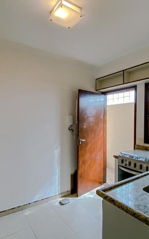 Casa à venda com 320m², 3 quartos e 4 vagasCozinha