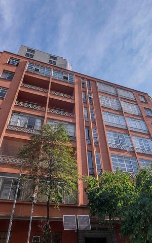 Apartamento à venda com 140m², 3 quartos e 1 vaga Apartamento à venda com 140m², 3 quartos e 1 vagaFachada