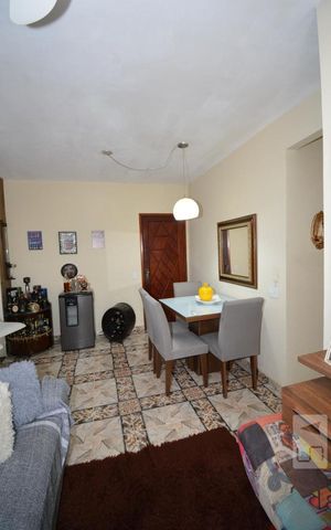 Apartamento à venda com 56m², 2 quartos e 1 vagaSala