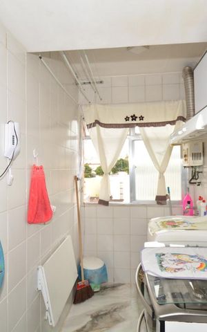 Apartamento à venda com 56m², 2 quartos e 1 vagaCozinha e Área de Serviço