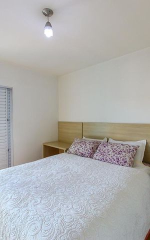Casa à venda com 220m², 4 quartos e 4 vagas Casa à venda com 220m², 4 quartos e 4 vagasSuite