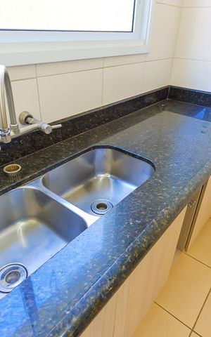 Casa de condomínio à venda com 283m², 3 quartos e 5 vagas Casa de condomínio à venda com 283m², 3 quartos e 5 vagasCozinha