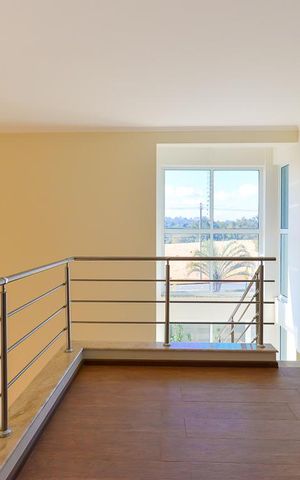 Casa de condomínio à venda com 283m², 3 quartos e 5 vagas Casa de condomínio à venda com 283m², 3 quartos e 5 vagasSala Superior