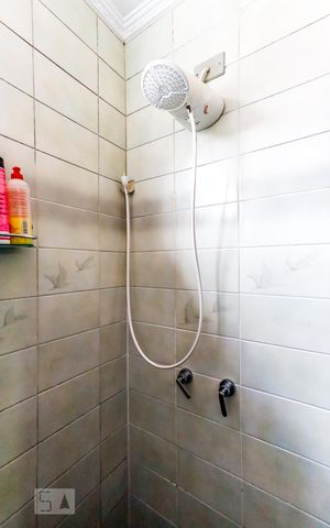 Casa à venda com 260m², 4 quartos e 3 vagas Casa à venda com 260m², 4 quartos e 3 vagasBanheiro