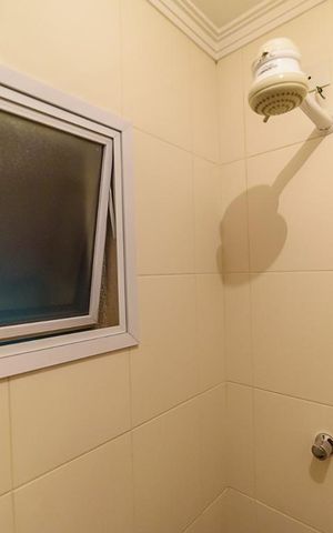 Casa à venda com 300m², 4 quartos e 2 vagas Casa à venda com 300m², 4 quartos e 2 vagasBanheiro da Suíte 2