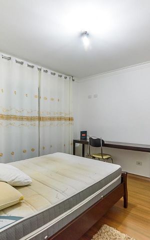 Casa à venda com 300m², 4 quartos e 2 vagas Casa à venda com 300m², 4 quartos e 2 vagasSuíte 1