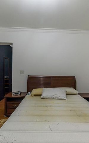 Casa à venda com 300m², 4 quartos e 2 vagas Casa à venda com 300m², 4 quartos e 2 vagasSuíte 1