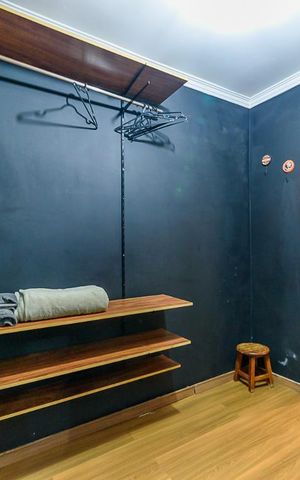 Casa à venda com 300m², 4 quartos e 2 vagas Casa à venda com 300m², 4 quartos e 2 vagasCloset da suíte 1