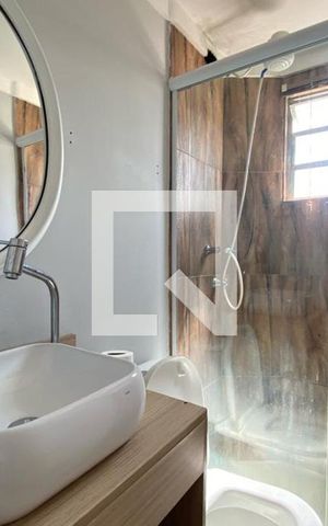 Apartamento à venda com 54m², 2 quartos e 1 vaga Apartamento à venda com 54m², 2 quartos e 1 vagaBanheiro