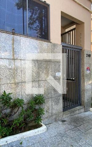 Apartamento à venda com 54m², 2 quartos e 1 vaga Apartamento à venda com 54m², 2 quartos e 1 vagaEntrada