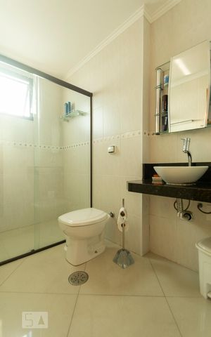 Apartamento à venda com 126m², 3 quartos e 3 vagasBANHEIRO SUITE 1