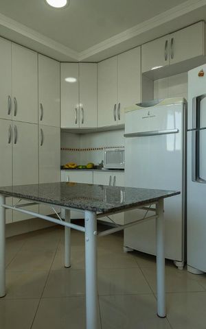 Apartamento à venda com 126m², 3 quartos e 3 vagasCOZINHA