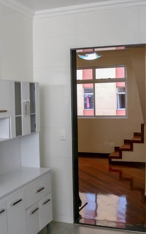 Apartamento à venda com 300m², 3 quartos e 4 vagas Apartamento à venda com 300m², 3 quartos e 4 vagasCozinha