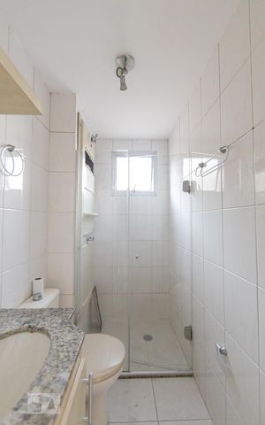 Apartamento à venda com 50m², 2 quartos e 1 vaga Apartamento à venda com 50m², 2 quartos e 1 vagaBanheiro Social