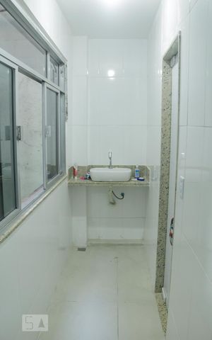 Casa à venda com 145m², 4 quartos e sem vagaquarto 2 suíte