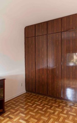 Casa à venda com 224m², 3 quartos e sem vaga Casa à venda com 224m², 3 quartos e sem vagaQuarto 2