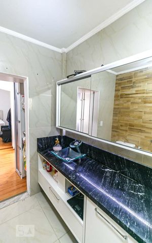 Casa à venda com 345m², 5 quartos e 6 vagasBanheiro