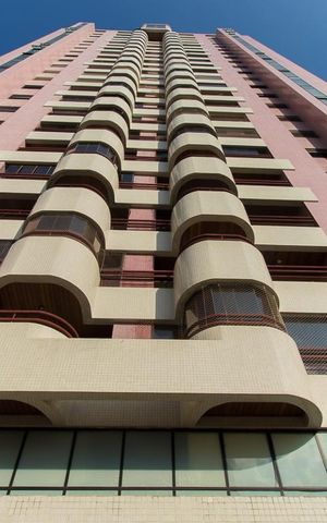 Apartamento à venda com 125m², 4 quartos e 3 vagasFachada