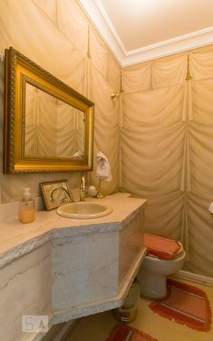 Apartamento à venda com 125m², 4 quartos e 3 vagasLavabo 