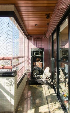 Apartamento à venda com 125m², 4 quartos e 3 vagasVaranda 