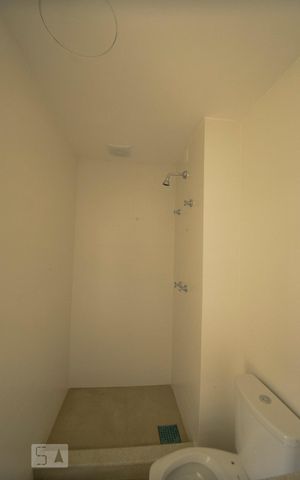Studio à venda com 40m², 1 quarto e 1 vaga Studio à venda com 40m², 1 quarto e 1 vagaBanheiro 1