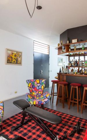 Casa à venda com 330m², 3 quartos e 2 vagasSala de Estar
